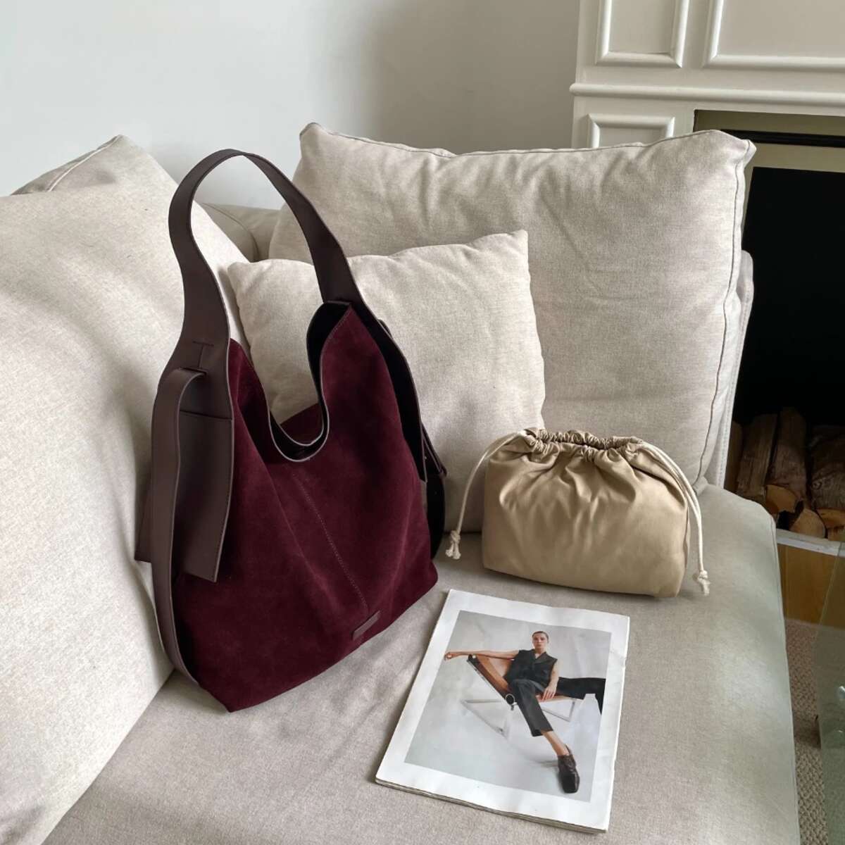 Hot Sale Winter Stylish Large Capacity Commuter Tote Ear Hanging Strap Suede Leather Women Shoulder Bag Wine Red Coffee Handbag Suede BagVoyage