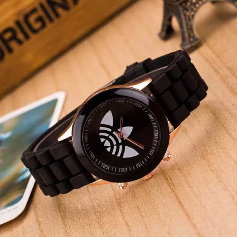 Silicone Famous Women Sports Watch Casual Ladyes Dress Watches Women Quartz WristwatchesXJ241109