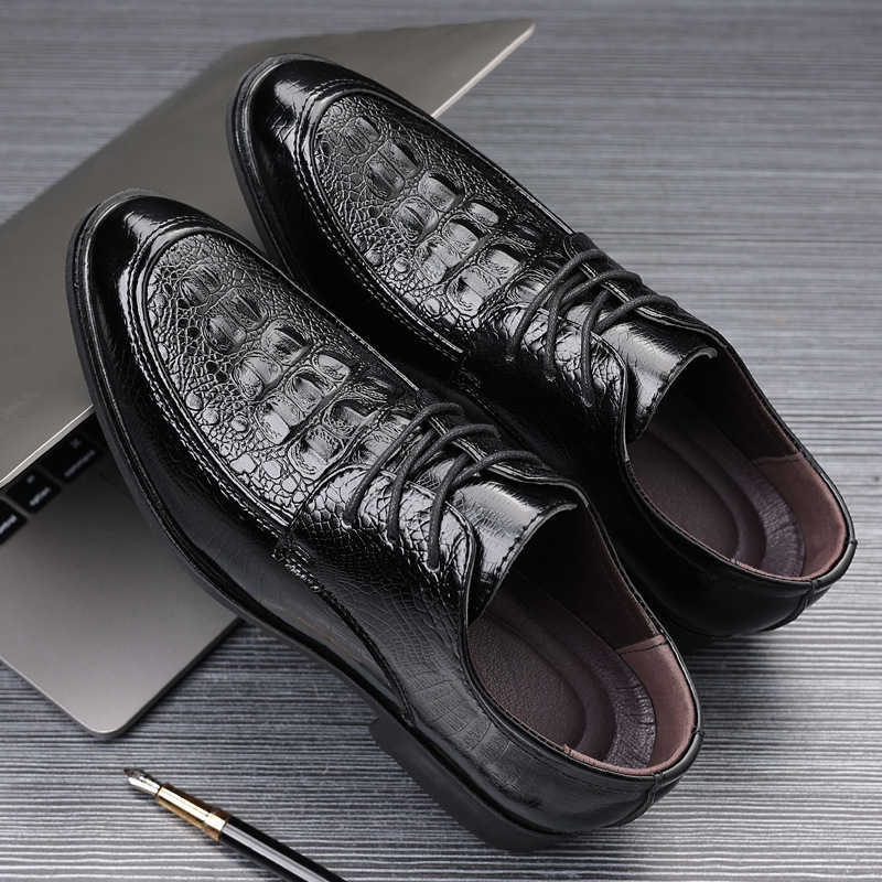 Men Dress Shoes Crocodile Leather Shoes For Mens Formal Breathable Casual Shoes English Style Summer Leisure Mens Bridegrooms Wedding Shoes 241009