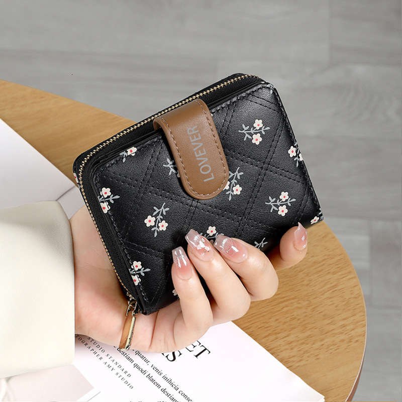 Free Shipping New Women's Short Printed Card Bag Designer Button Zipper Wallet