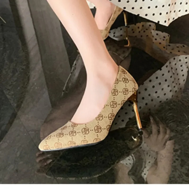 2024 Summer New Sexy Point Shallow Mouth Womens High Heels Elegant Stiletto Party Shoes Design High Heel Sandals Zapatos 241113