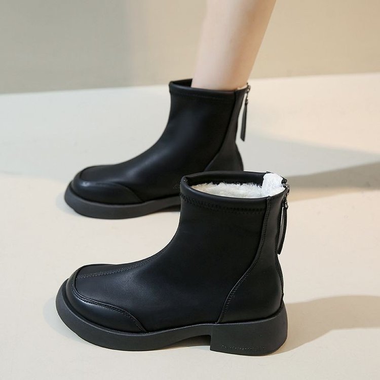 Women's Thick Soled Warm Soft Leather Retro Short Boots.