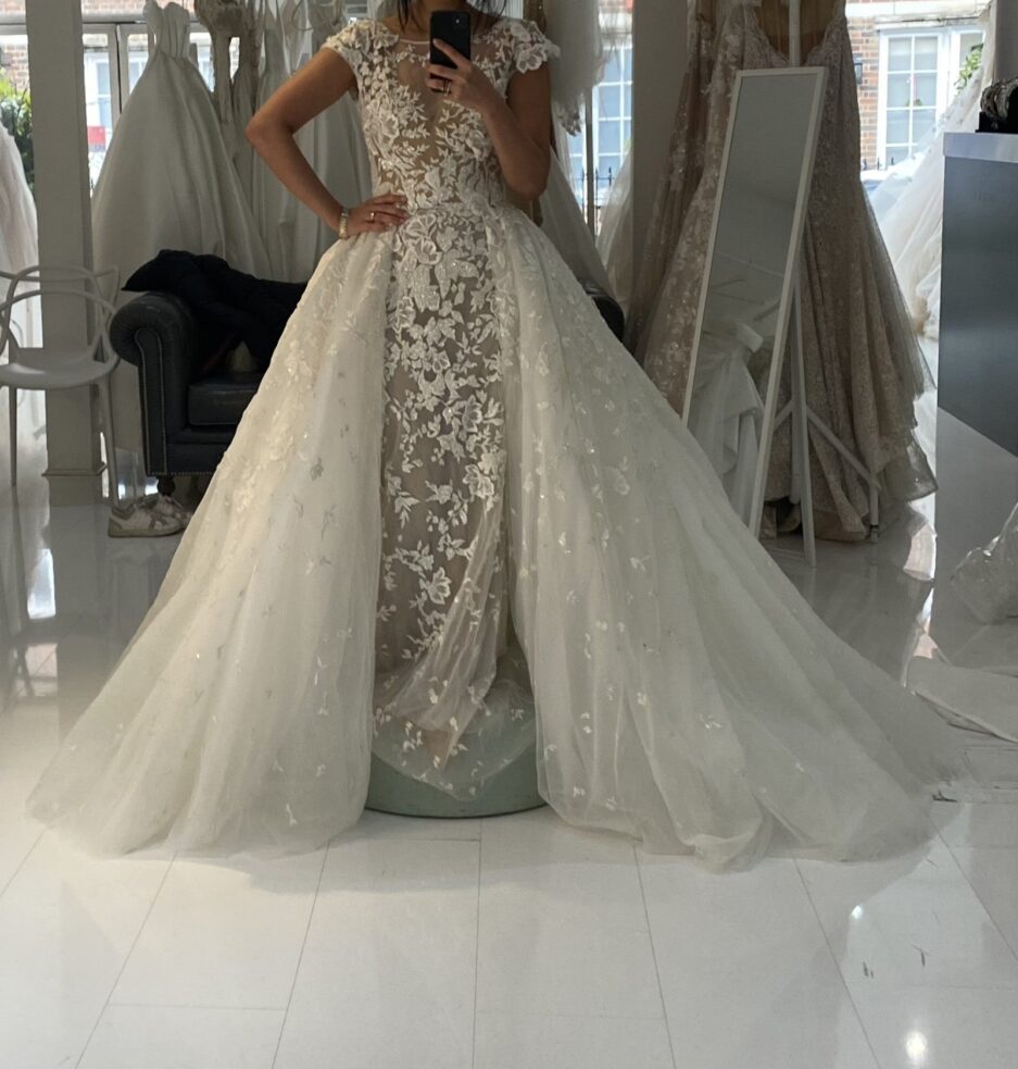 Luxury Crystals Wedding Dresses with Detachable Train Pearls Lace Applique Beaded Bridal Gowns High Neck Modern Robes De Mariee Vestidos 01