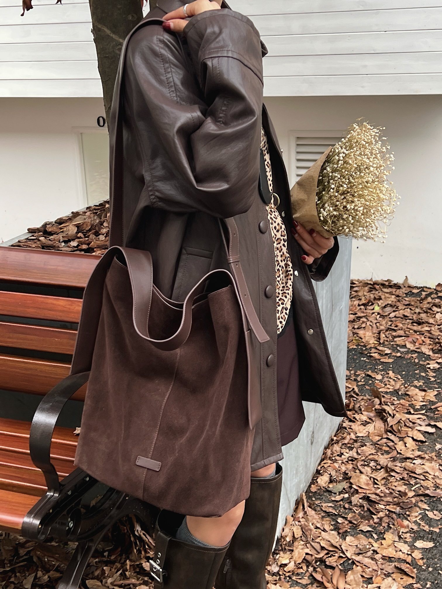 Hot Sale Winter Stylish Large Capacity Commuter Tote Ear Hanging Strap Suede Leather Women Shoulder Bag Wine Red Coffee Handbag Suede BagVoyage