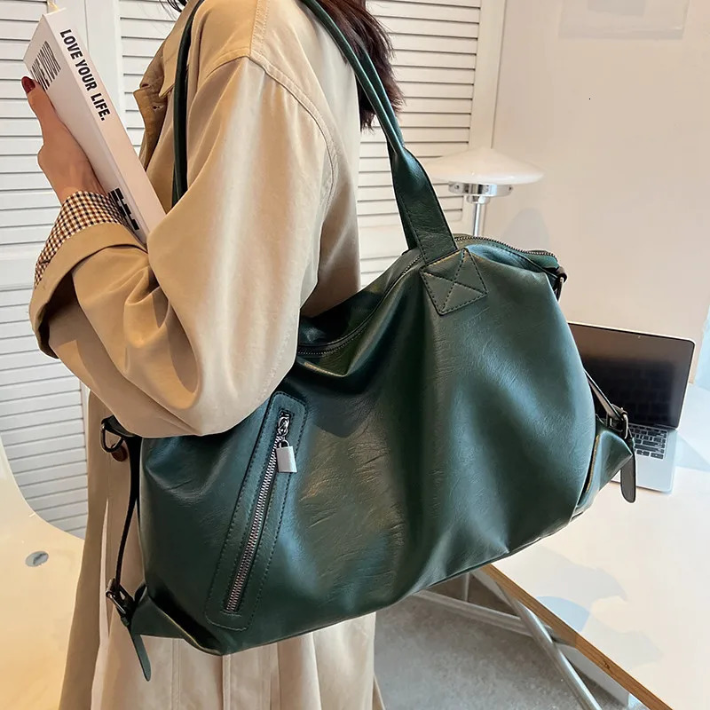 Women handbag Large capacity winter Soft PU leather Ladies big female Shoulder bags Travel shopping bags 241114