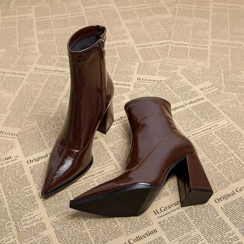 High Quality Autumn Wnen Tall Boots New Winter Plus Veet Pointed Toe Thick Boots T241206