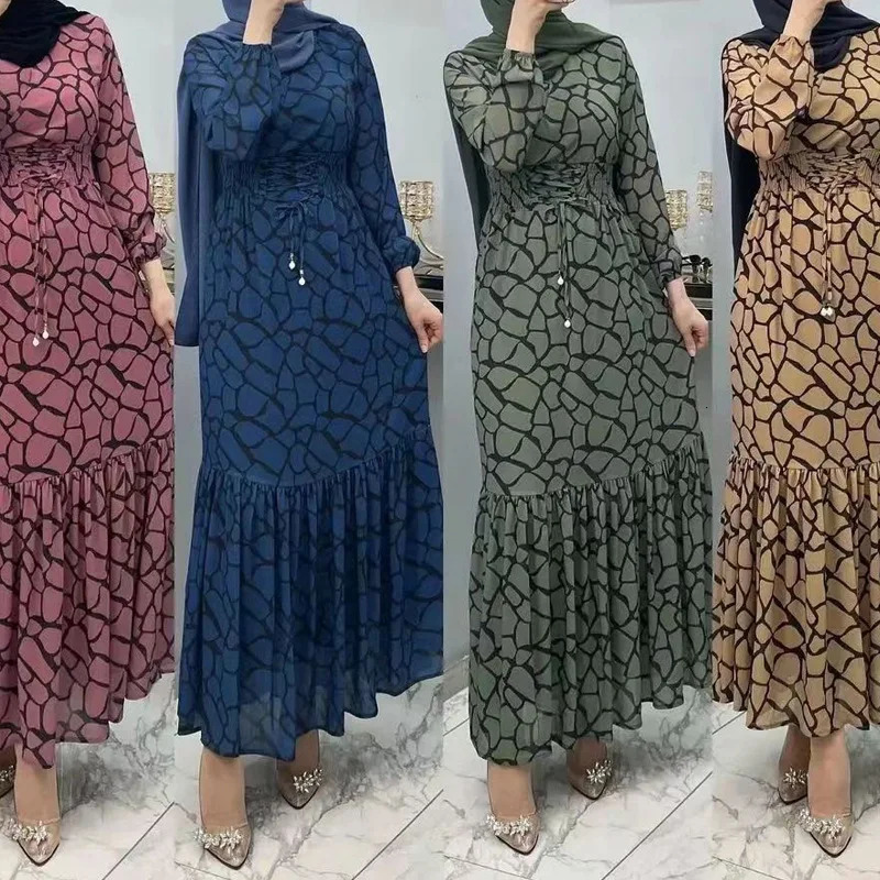 Elegant Muslim dress printed for Eid al Fitr suitable for female Arab women in Ramadan Jalabiya Marocain dress Islamic evening dress 241111