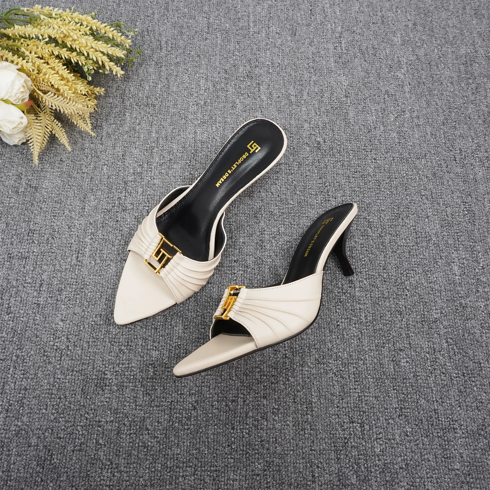 2024 Womens Summer New Pointed Fish Mouth Sliding High Heels Sexy Anti slip Outdoor Sliding GJ Metal Decorative Single Shoes 241113