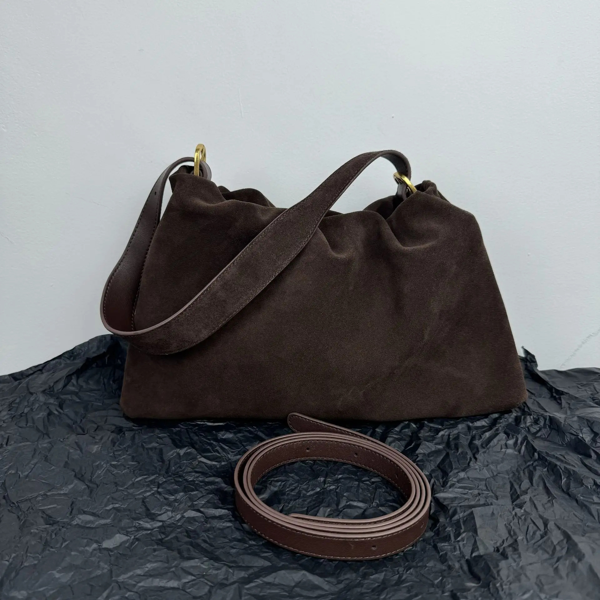 Ruched Korean Coffee Designer Armpit Shoulder Bag 2 Straps Real Matte Suede Cow Leather Women Handbag Chamois Tote Suede BagVoyage
