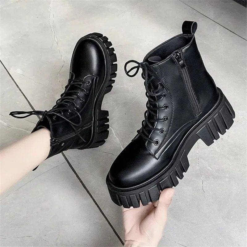 Women White Ankle Boots PU Leather Thick Sole Lace Up Combat Booties Female Autumn Winter Platform Shoes Woman 241113