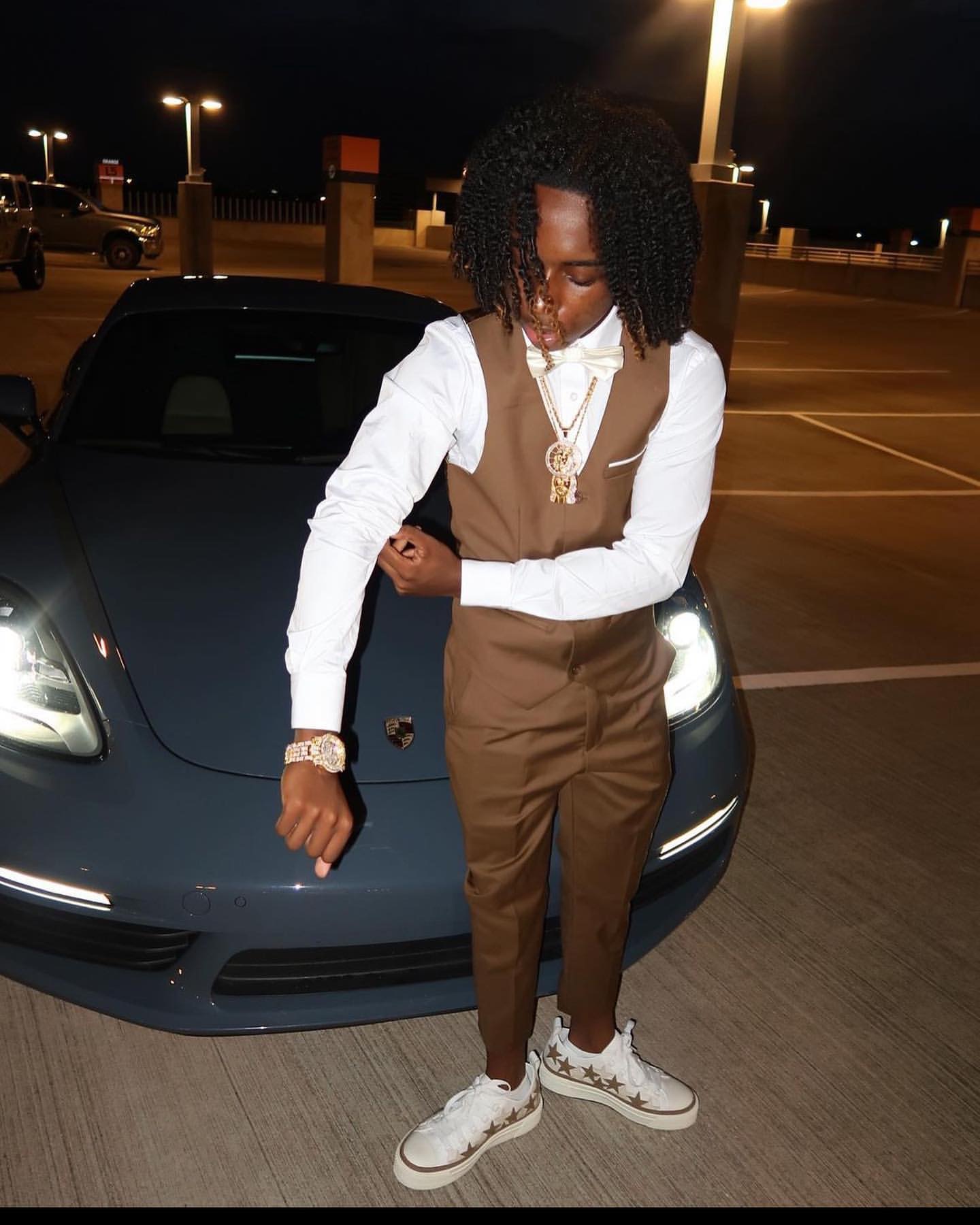 Brown Mens Light Suit Peaked Lapel Wedding Tuxedos Three Pieces Groom Wear One Button Prom Evening Blazers With Vest Jackets And Pants