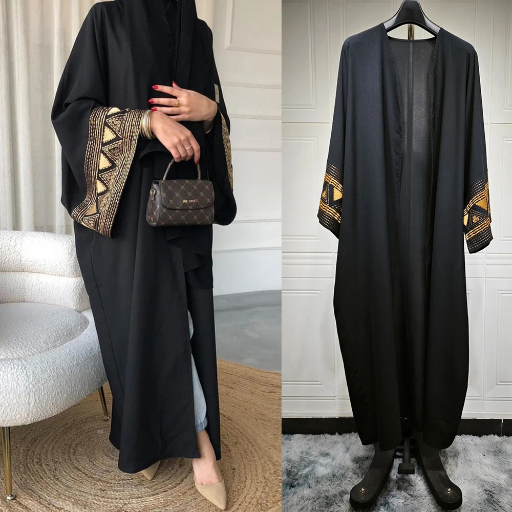 Arab Ramadan Eid al Fitr Black and White Embroidered Open Humility Abaya Dubai Muslim Kimono Abayas Women Kaftan Dress Islamic Clothing 241111