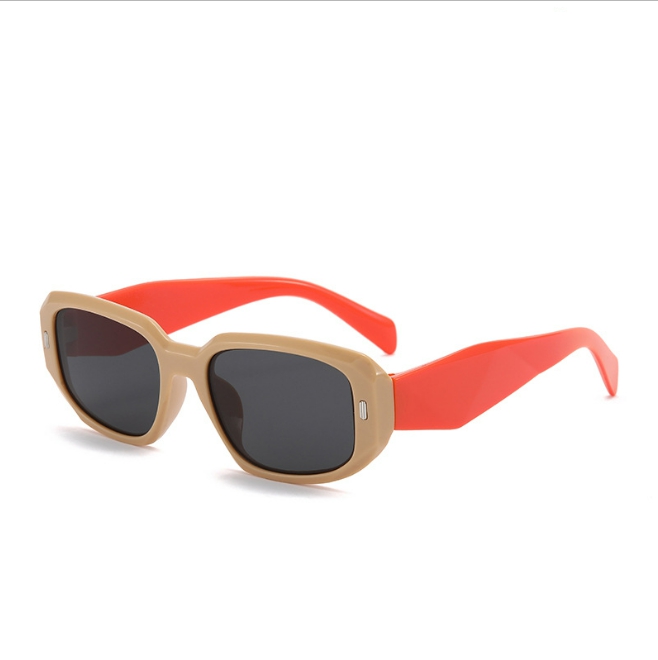 Children Cute Vintage Frosted Outdoor Girls Boys Sweet Protection Classic Kids Sunglasses Z260305