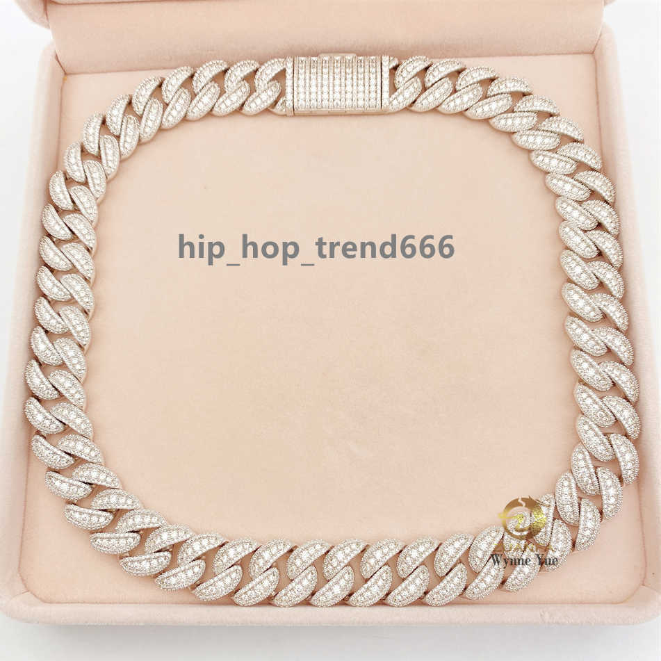 35CTW Bussdown 18mm Iced Out Falwless Moissanite Diamond Miami Cuban Link Chain
