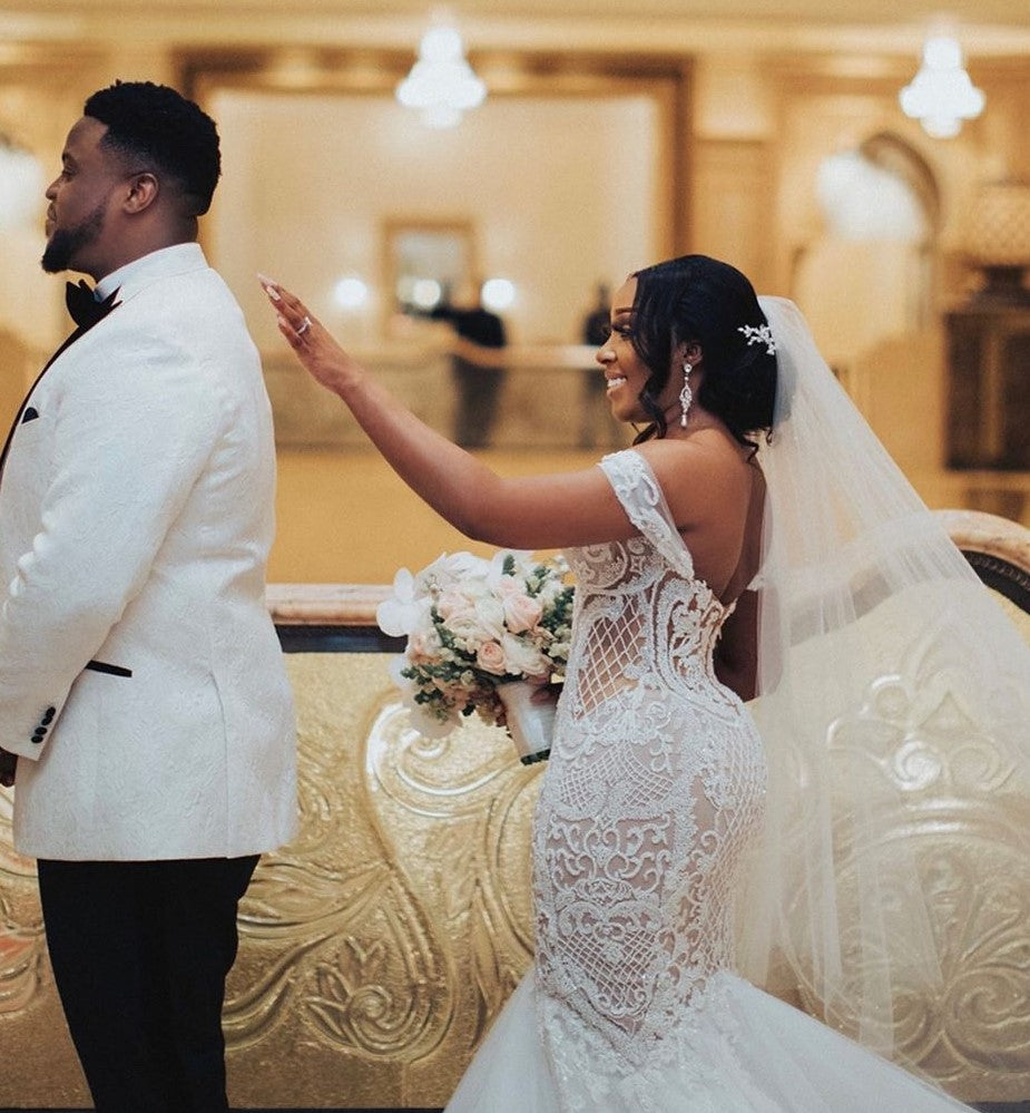 Africa Dubai White Floral Appliques Fish Bridal Gowns Plus Size Sheer Nude Tulle Long Sleeves Satin Mermaid Wedding Dresses Plus Size 01