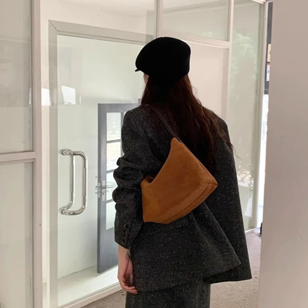 Retro Suede Patchwork Handbag Autumn Winter Versatile Brown Female Shoulder Bags for Women Fashion Simple Brown Underarm Bag 241114