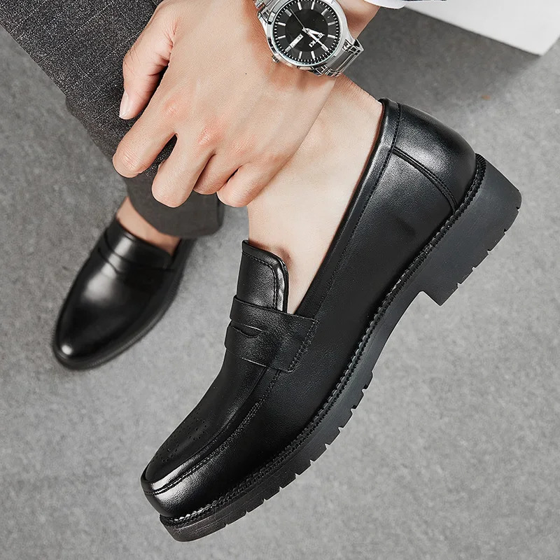urious Men Dress Shoes Inner High Loafers Casual Shoe Man Fit Classic Party British Mens Heightincreasing 241111