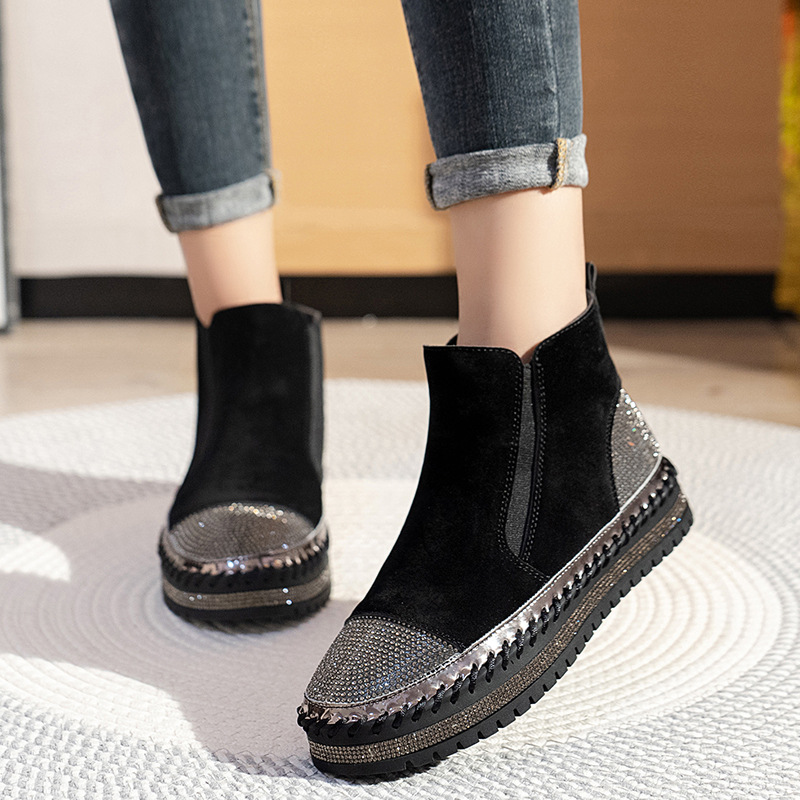 Large Size Autumn New Versatile Thick Soled Short Boots.