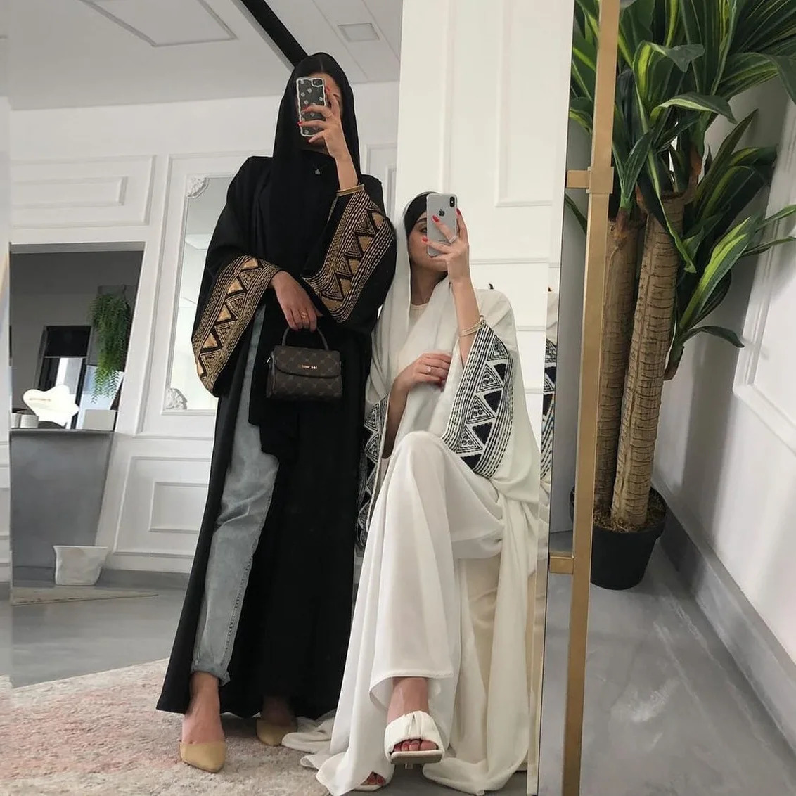 Arab Ramadan Eid al Fitr Black and White Embroidered Open Humility Abaya Dubai Muslim Kimono Abayas Women Kaftan Dress Islamic Clothing 241111