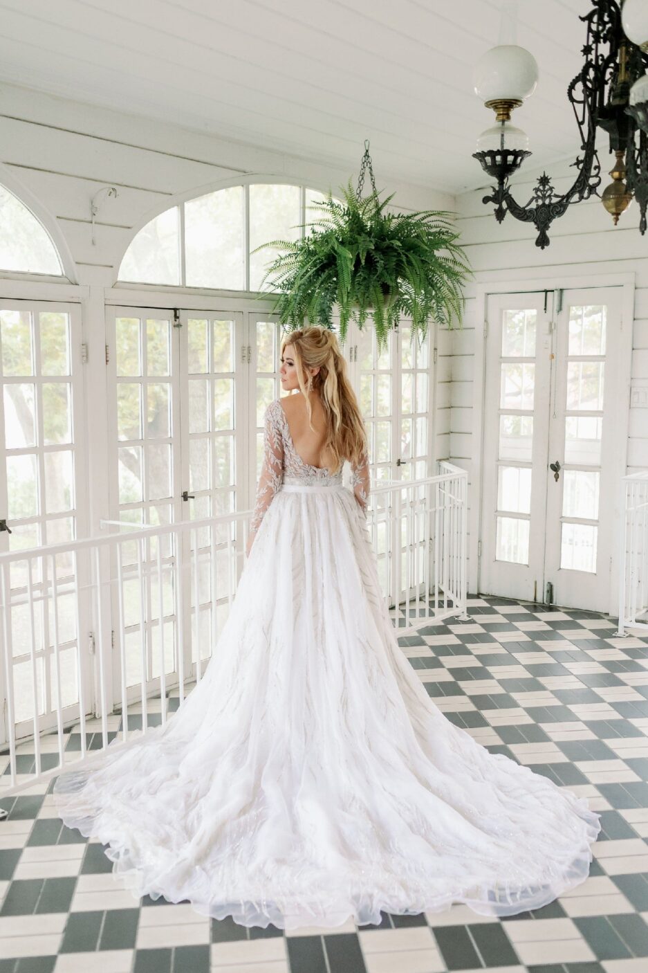 Elegant Tulle Bellanaija Wedding Dresses Cap Sleeves Tulle With Train Puffy Ruffles Aso Ebi Bridal Ruffle Wedding Dressing Gowns 01