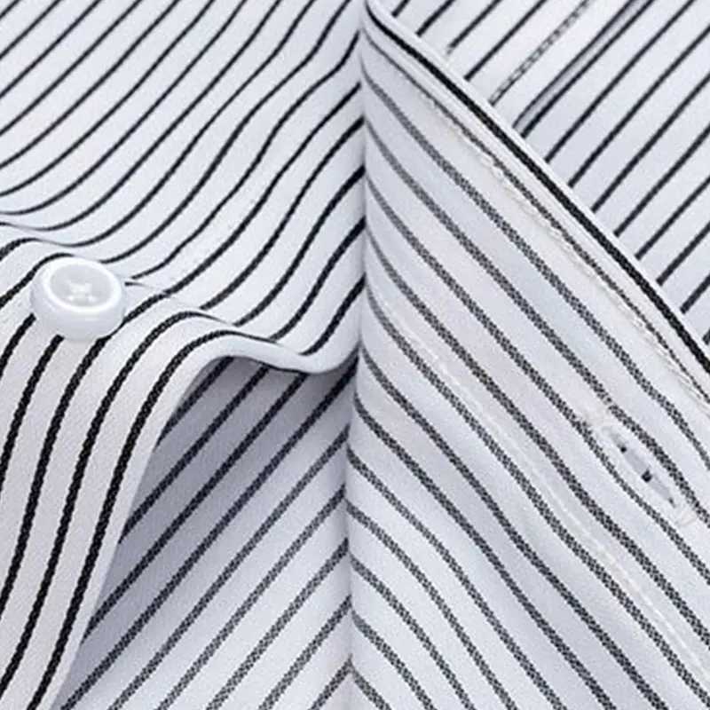 Summer New Mens Striped Short-sleeved Shirt Non-ironing Anti-wrinkle lightweight Breathable Business Casual Fashion ComfortableXJ24113