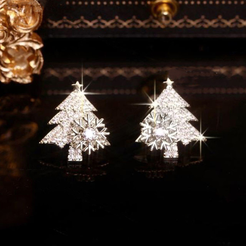 Sparkg Sterg Sier Rotating Snowflake Stud Earrings for Christmas
