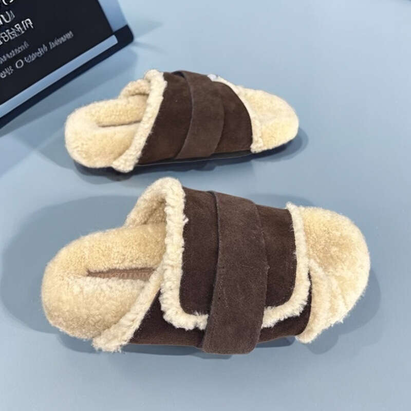 Hairy Slippers For Women's Outdoor Wear 2024 New Autumn And Winter Popular Korean Version Thick Bottom Lamb Wool Boken One Word Home Cotton Mop