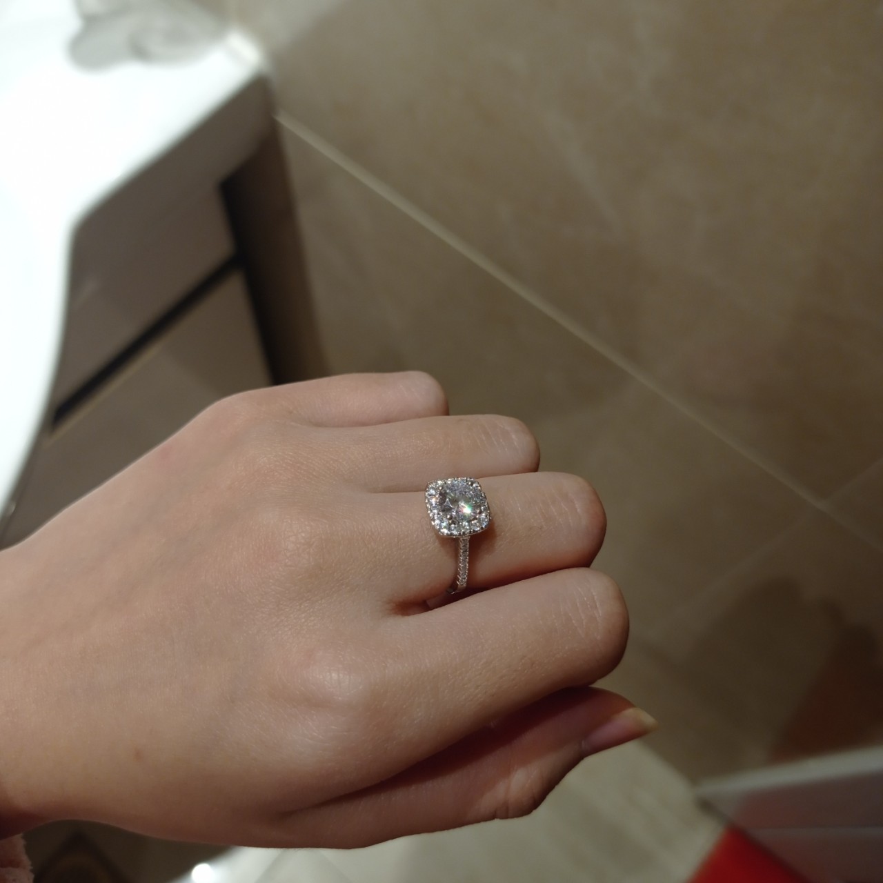 1CT Moissanite Diamond Luxury Jewelry Wedding Rings Real 925 Sterling Silver Round Cut White Gemstones Party Eternity Women Bridal Ring For Lover Gift
