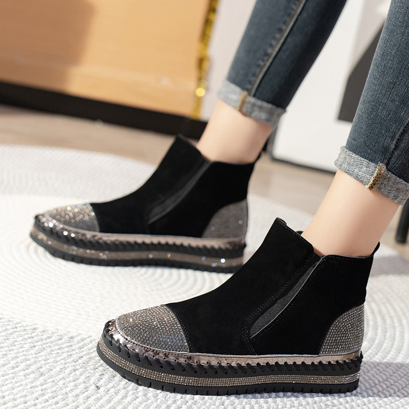 Large Size Autumn New Versatile Thick Soled Short Boots.