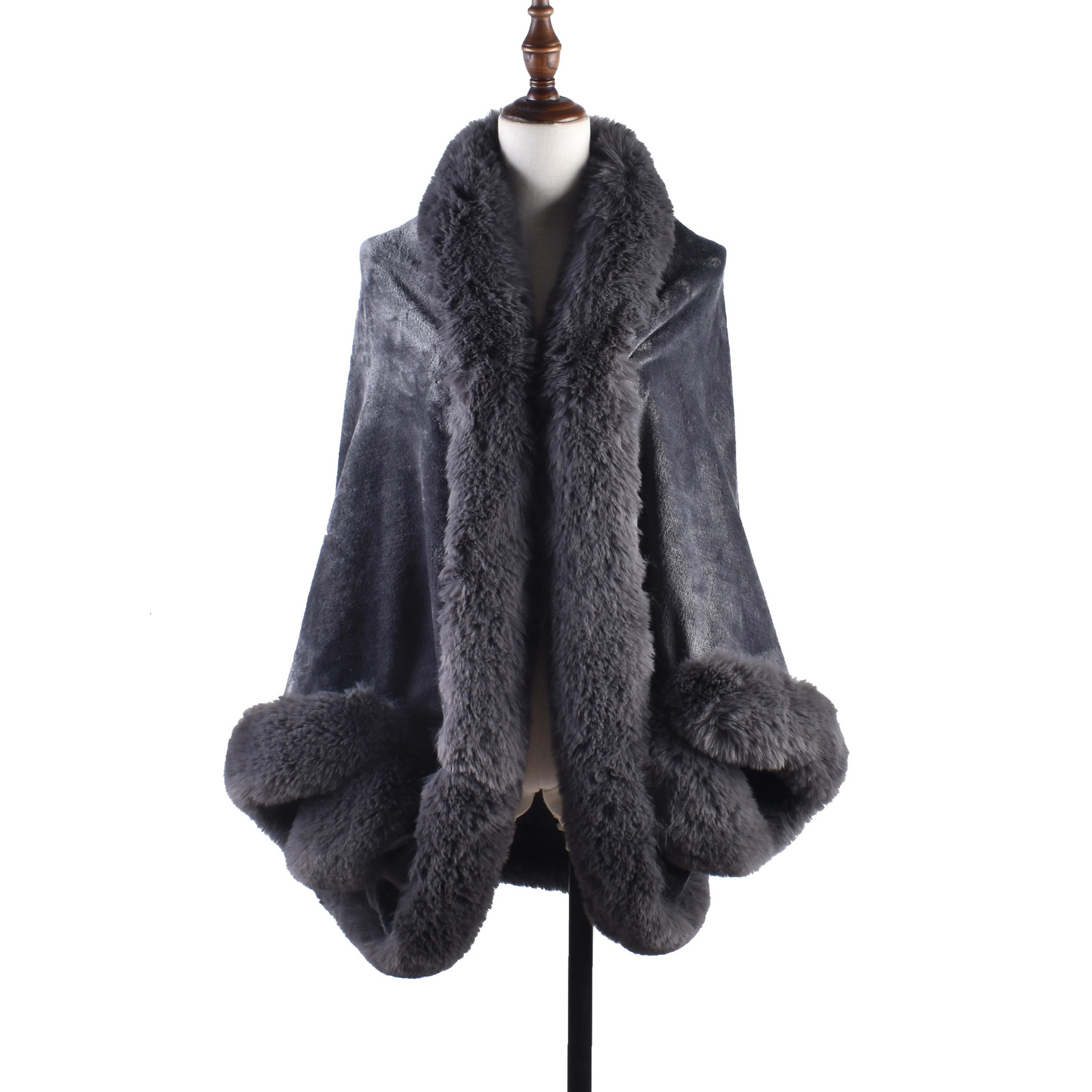 Winter Fashion Warm Sleeve Plush Cape Large Loose Bat Coat Cardigan Women 241113