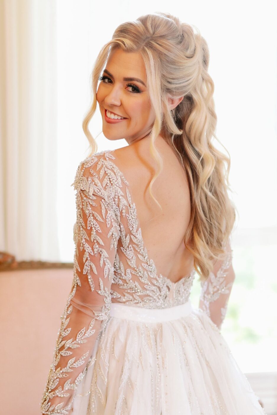 Elegant Tulle Bellanaija Wedding Dresses Cap Sleeves Tulle With Train Puffy Ruffles Aso Ebi Bridal Ruffle Wedding Dressing Gowns 01