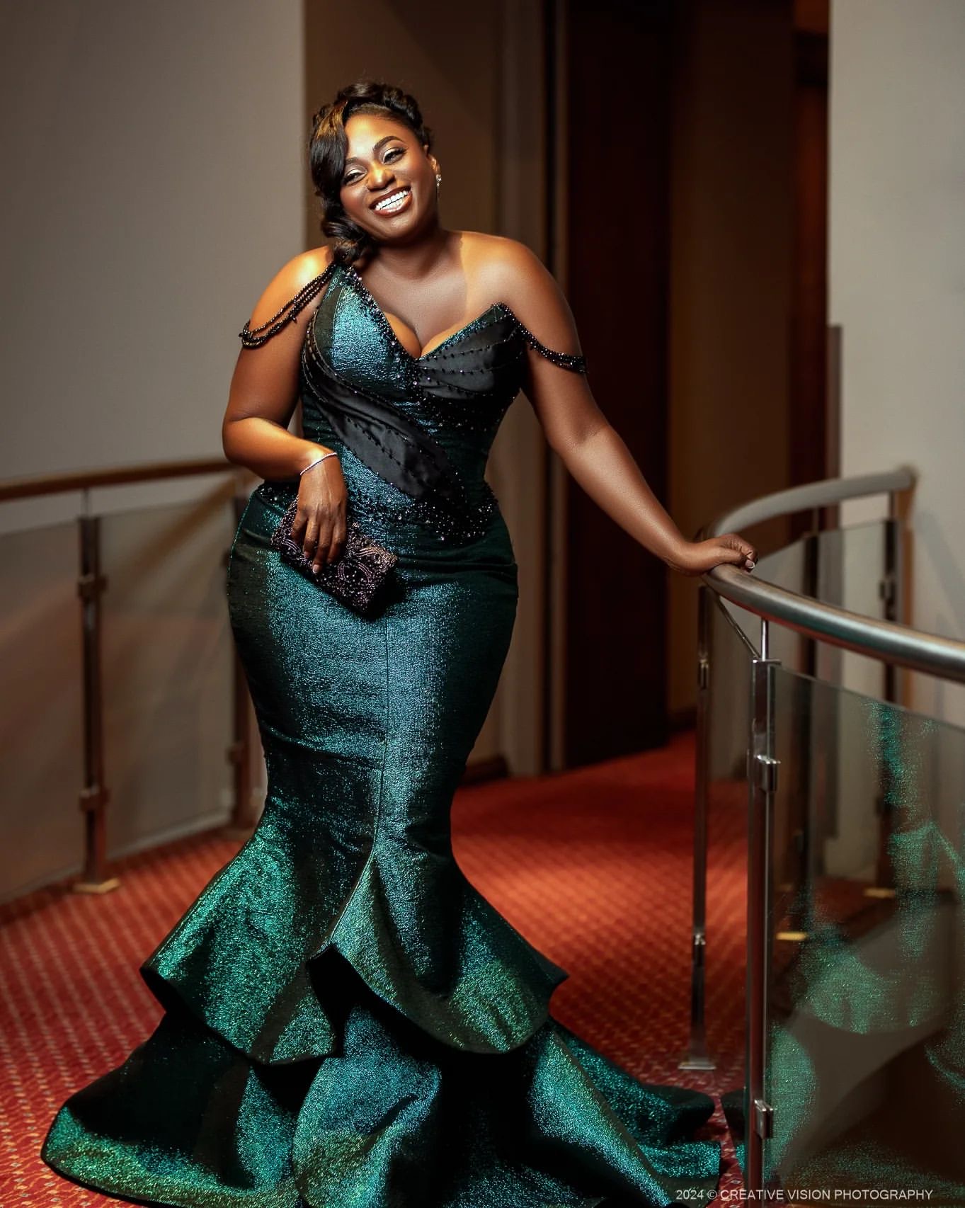 2024 Plus Size Dark Green Mermaid Prom Dresses For Special Occasions Beaded Satin Sparkly Evening Party Birthday Gowns Dress For Women Vestidos de nov