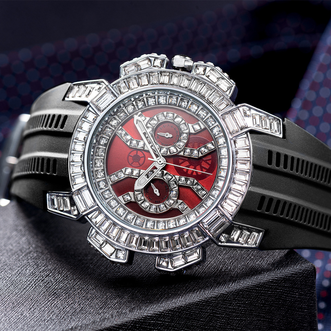 Men and women senior sense of Europe and the United States fashion personality full of diamonds large dial tape quartz watch thickness 12mm dial diame