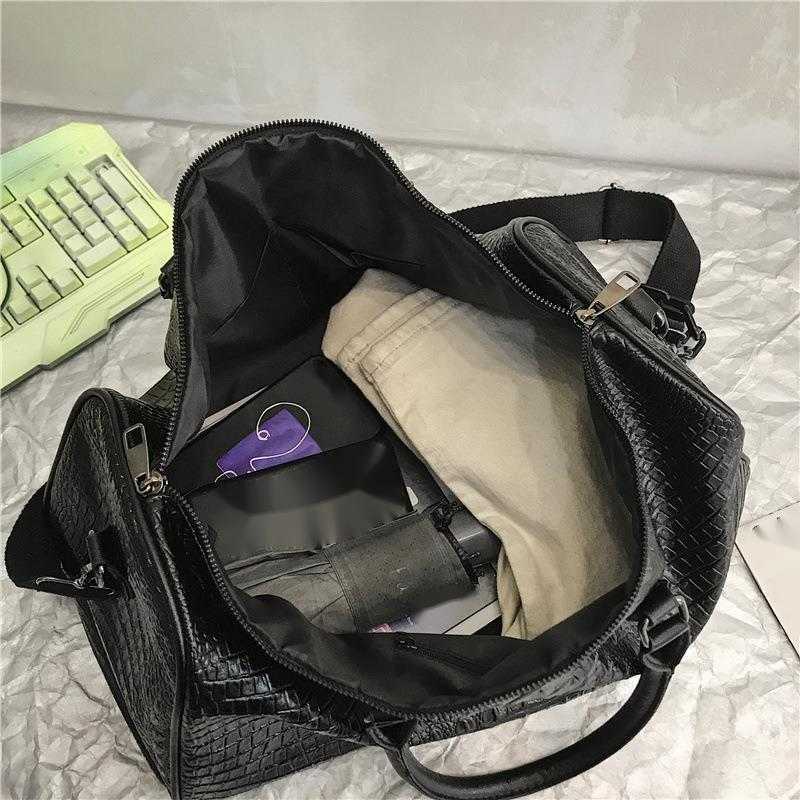 Waterproof Pu Crocodile Pattern Travel Bag Portable Large Capacity Short Distance Travel Luggage Storage Bag Folding Travel Bag