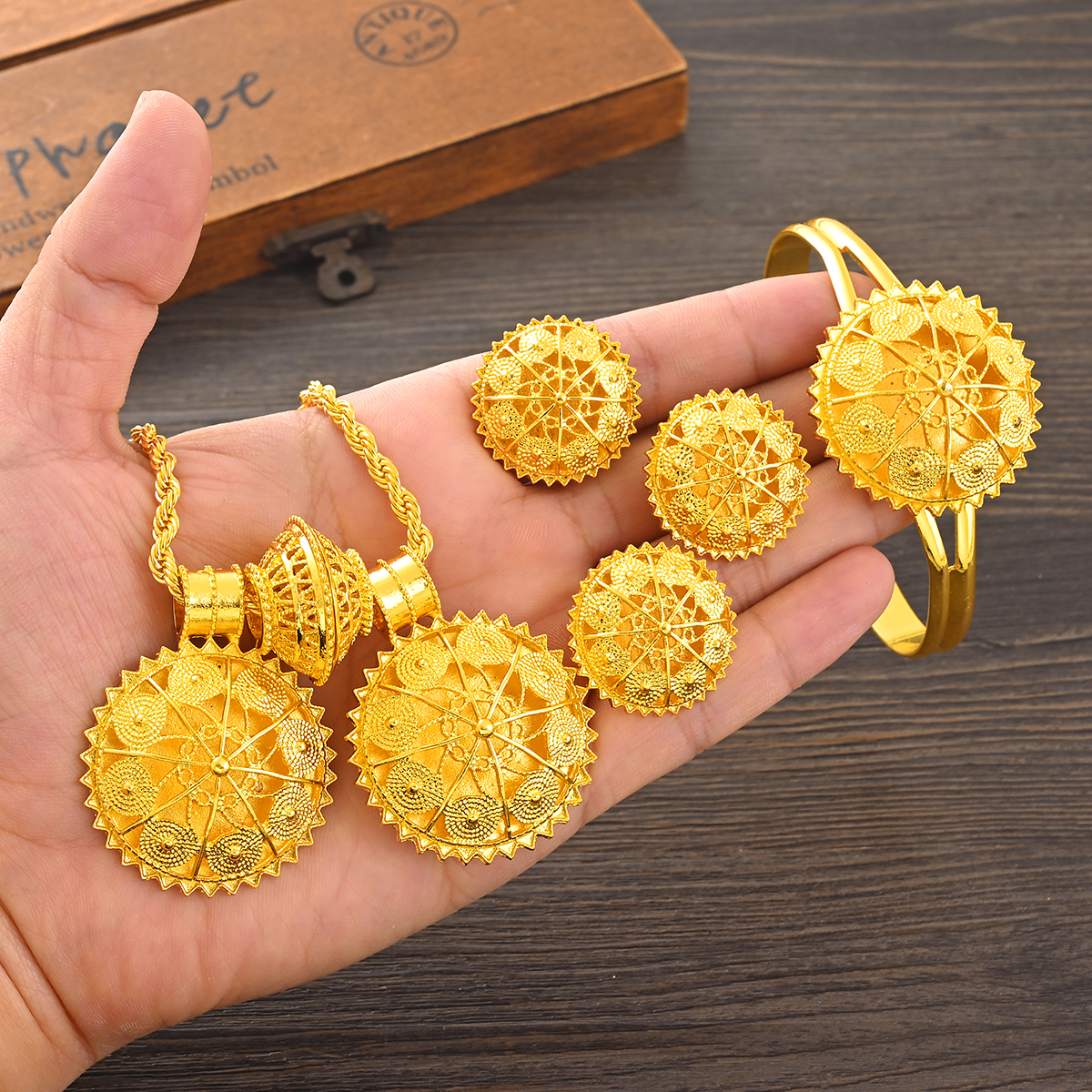 24K Saudi Arabia Classical Ethiopian Gold Plated Bridal Jewelry Sets Gifts Wedding Jewellery Set For Women
