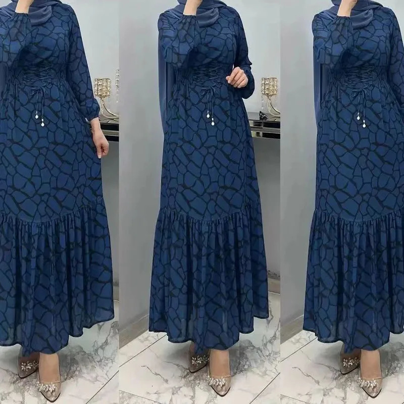 Elegant Muslim dress printed for Eid al Fitr suitable for female Arab women in Ramadan Jalabiya Marocain dress Islamic evening dress 241111