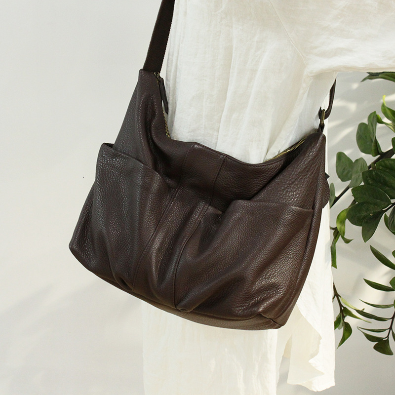 First Layer Cowhide Crossbody Female New Korean Version Large Capacity Leisure Shoulder Bag Genuine Leather BagVoyage