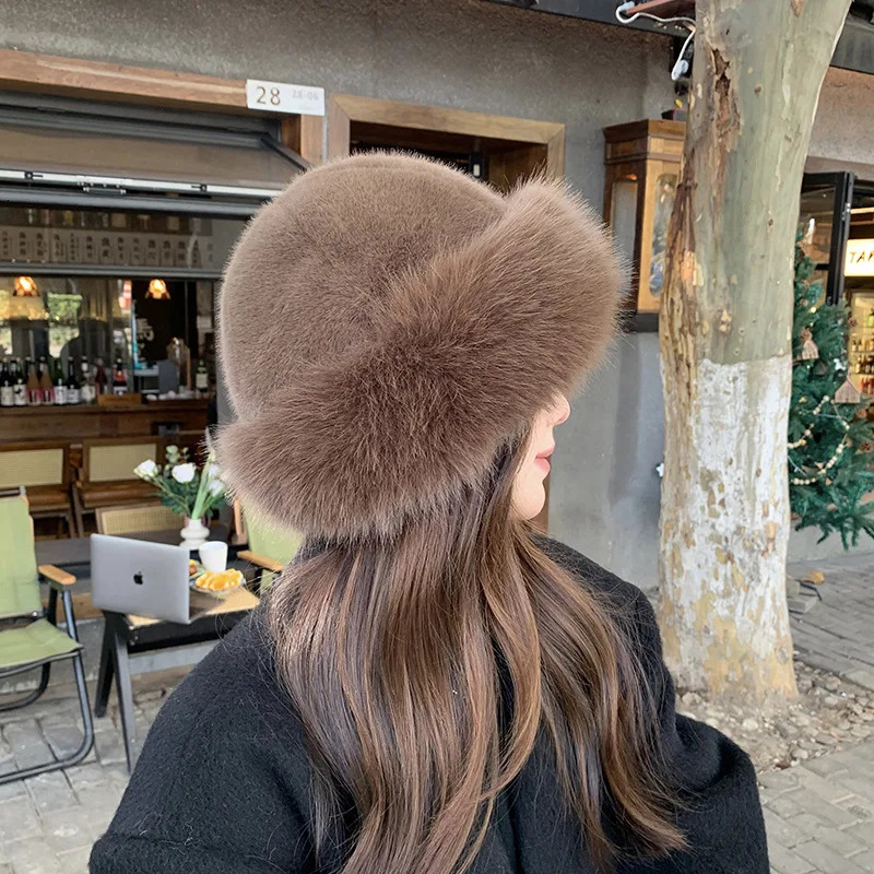 Style Fashion Hat Womens Winter Thick Warm Fur Simple Fishermans Mink Ladies Mongolia Caps 241114