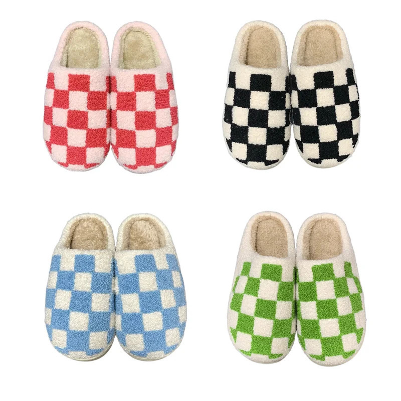 Advertising Christmas/ Year black/blue/green/pink checkered soft plush warm winter slider suitable for indoor slider gifts for men and women 241113