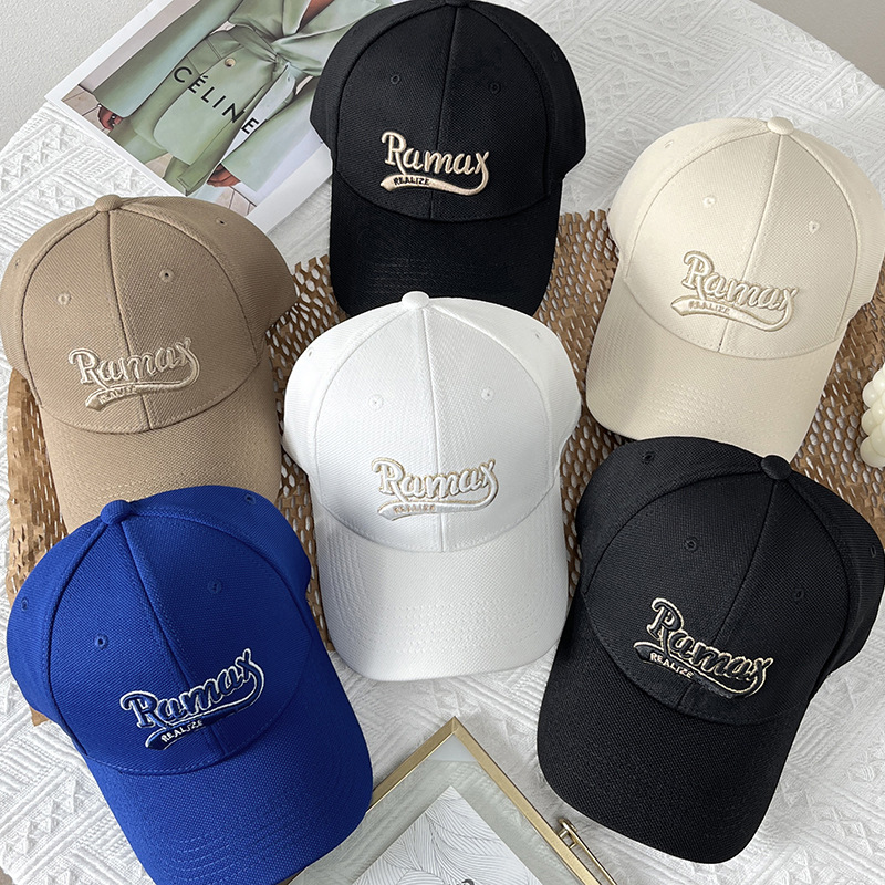 Fashion New Designer Baseball caps hat Men Women fitted hats Luxury embroidered baseball cap Sun Hats Adjustable cap Free shipping U-9