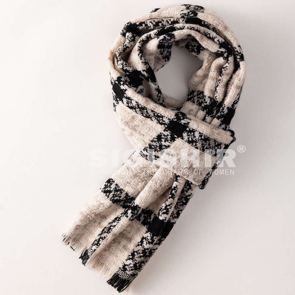 100% wool women's checkerboard fashion Korean version winter warm scarf with high-end feel, large shawl