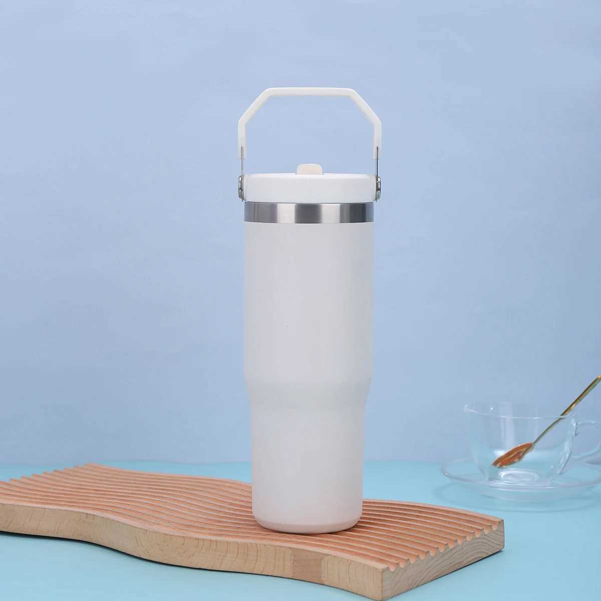 1 piece with handle and straw hat leak proof vacuum cleaner for him outside the car reusable water bottle Y241114