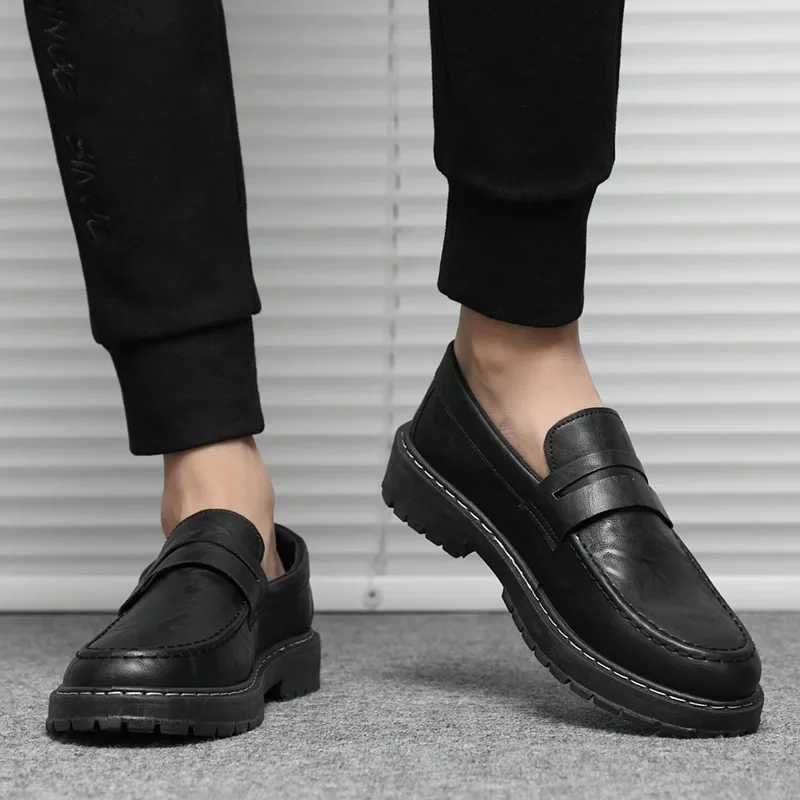 Thick Soled Loafers Men Leather Shoes Breathable Slip Loafers Solid Color Men Casual Shoes Handmade Men Formal Shoes XJ250614