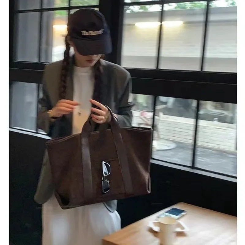 Autumn Winter Womens Bag Vintage Suede Large Capacity Handbag Simple Fashion Tote Large Purses and Handbags er 241114