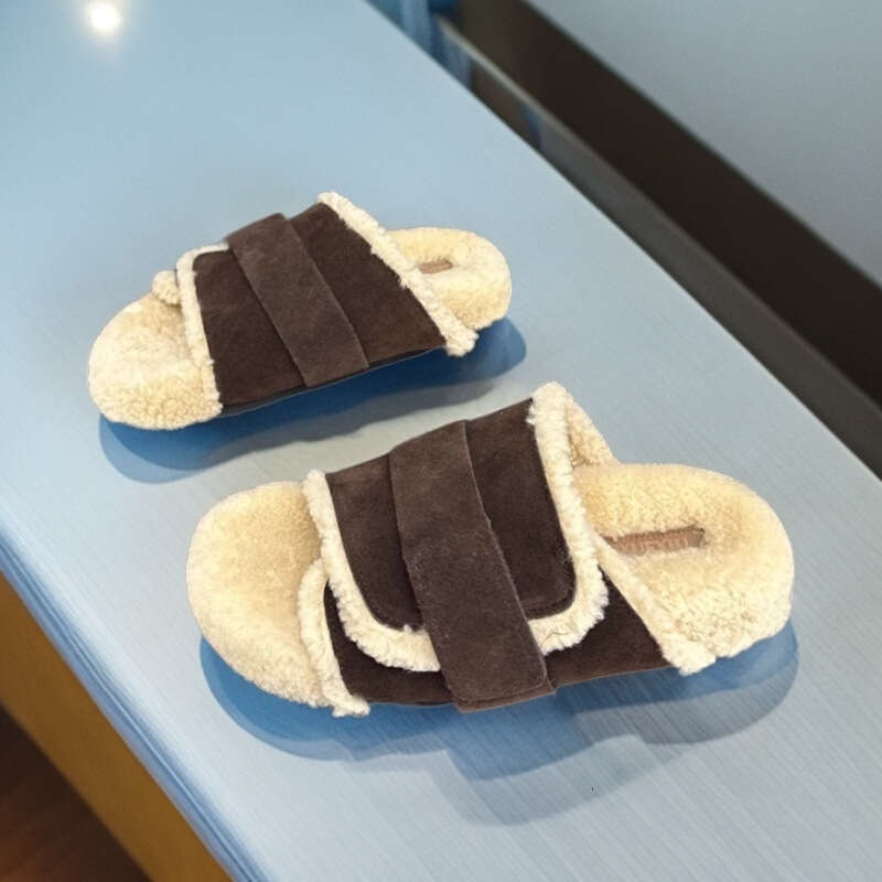 Hairy Slippers For Women's Outdoor Wear 2024 New Autumn And Winter Popular Korean Version Thick Bottom Lamb Wool Boken One Word Home Cotton Mop