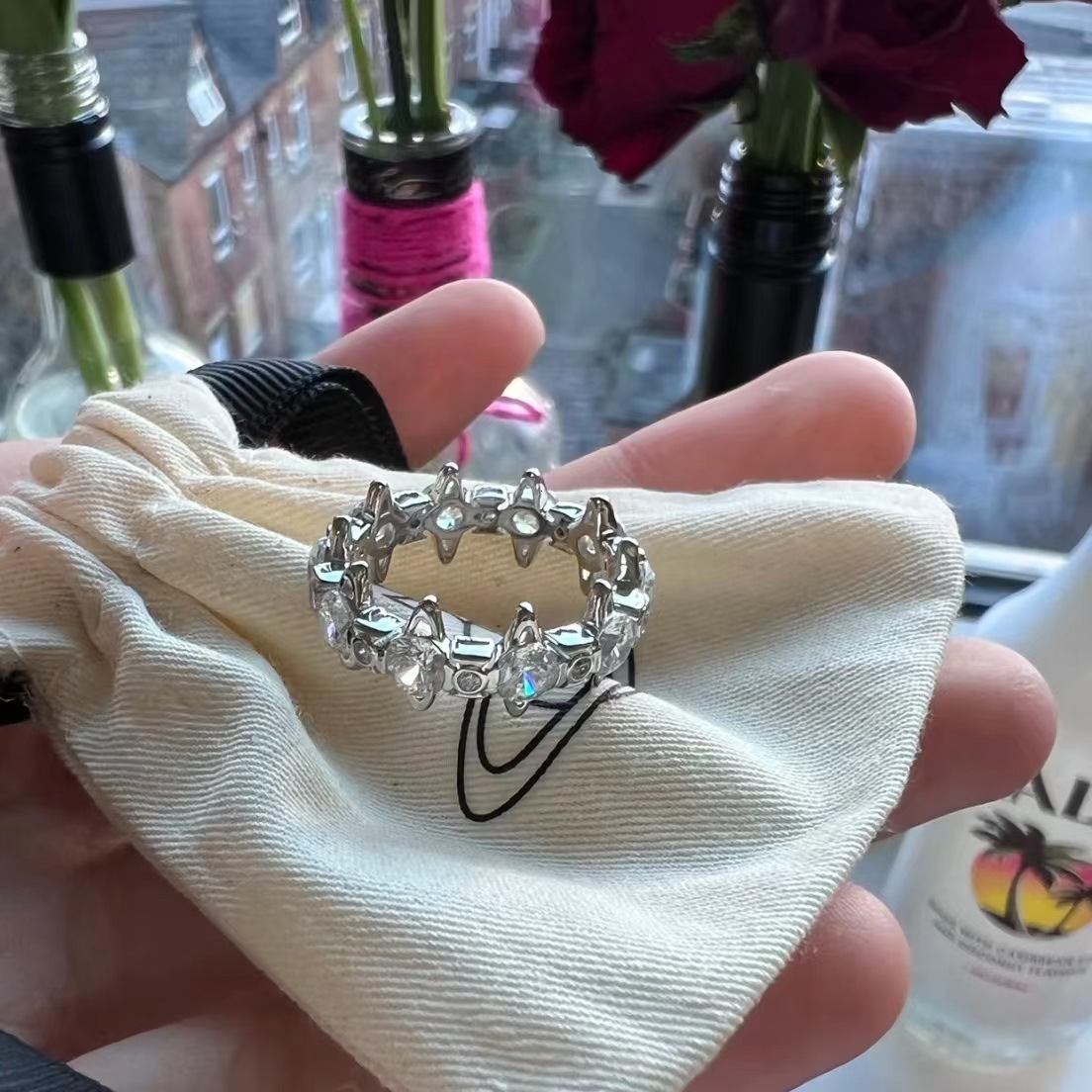 Designer Vivienmes Westwood High Version Western Empress Dowager Ring Full of Diamonds Saturn British Fashion Sense