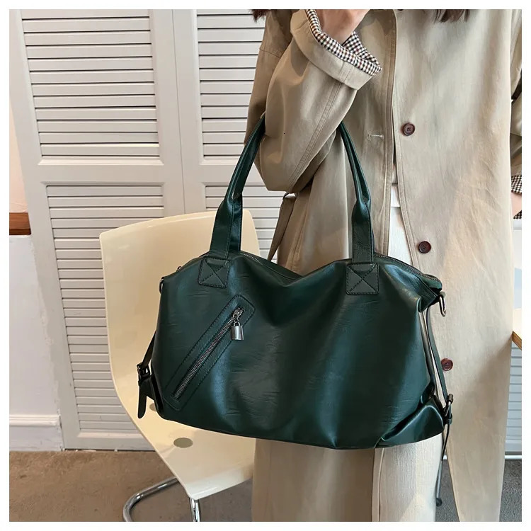 Women handbag Large capacity winter Soft PU leather Ladies big female Shoulder bags Travel shopping bags 241114