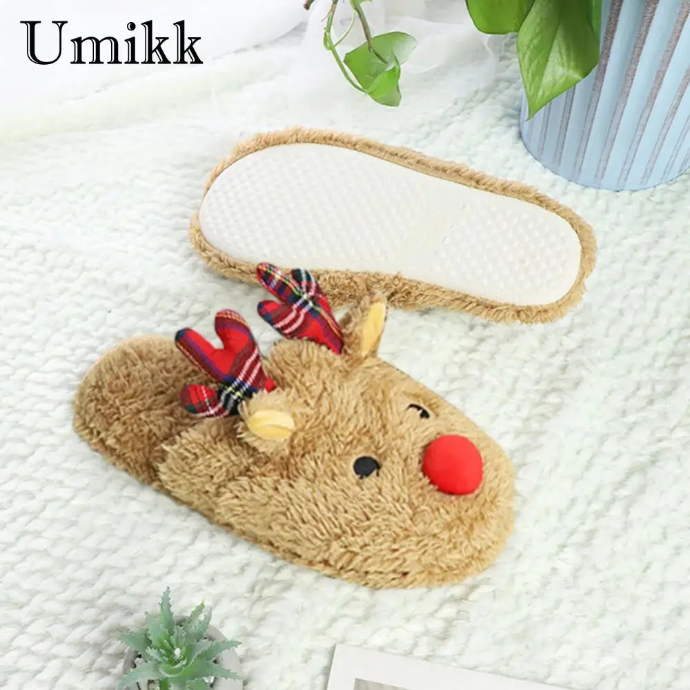 Cute Christmas reindeer slider anti slip winter slider comfortable mens breathable bedroom slider 241113
