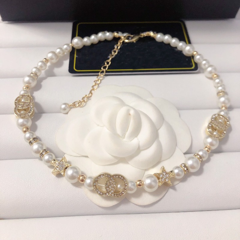 Pearl Necklace Designer Women Pendant Luxury 18K Gold Plated Crysal Choker Necklace Wedding Party Jewelry Accessories