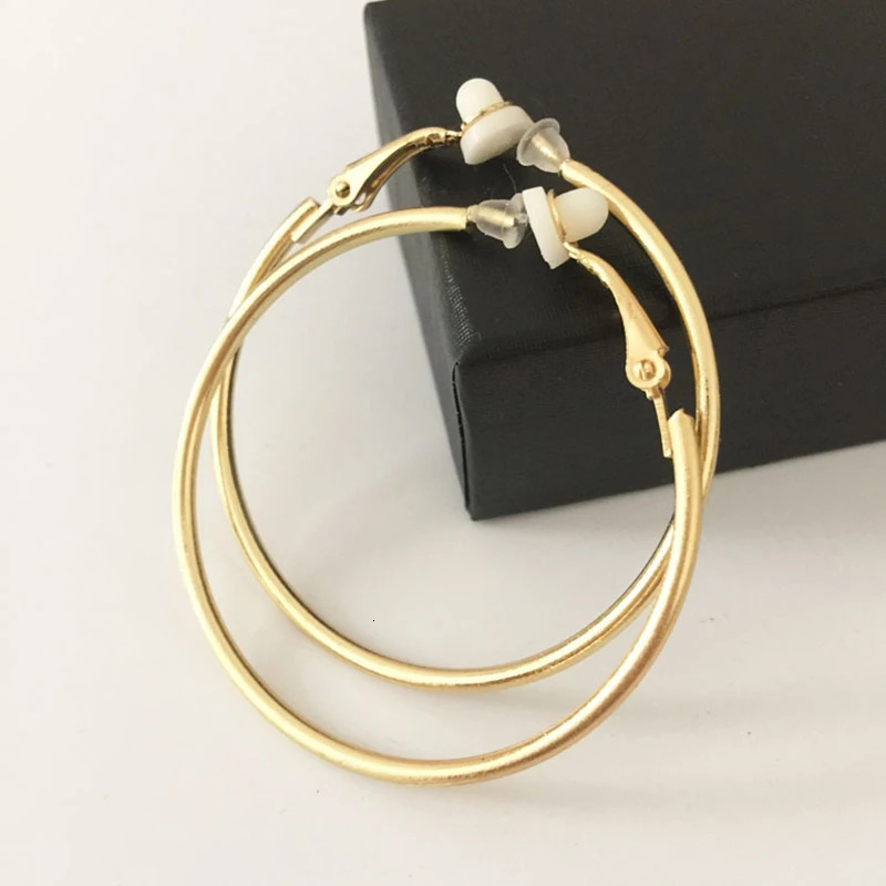 345678910CM Electroplating Hoop Earrings Without Piercing Classic All Match ClipOn Daily Party Circle Ear Ring Clip 241114